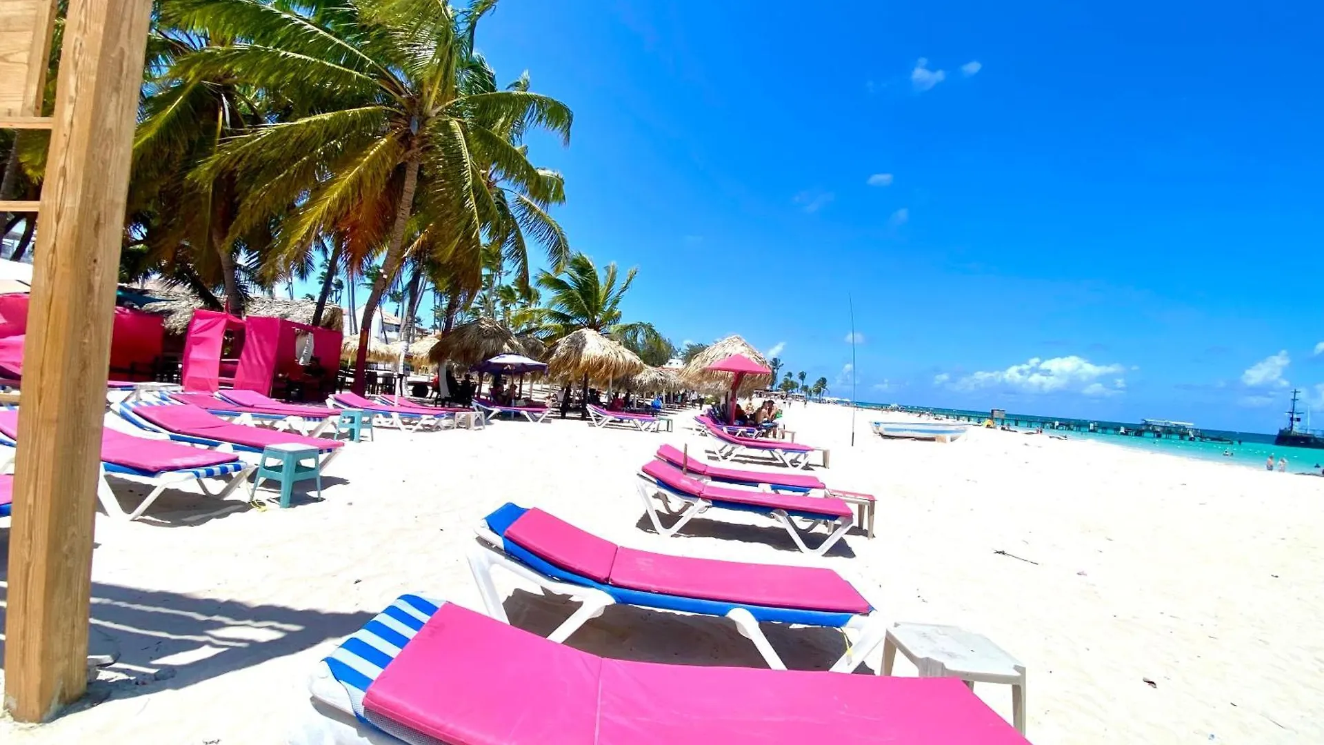 Oasis Punta Cana Central Los Corales شقة